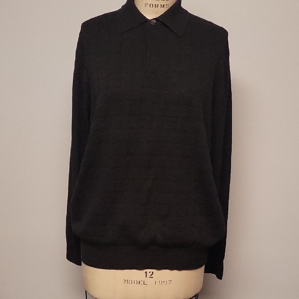 Puntodue Italian Men's 2-botton Black Sweater, Size XL